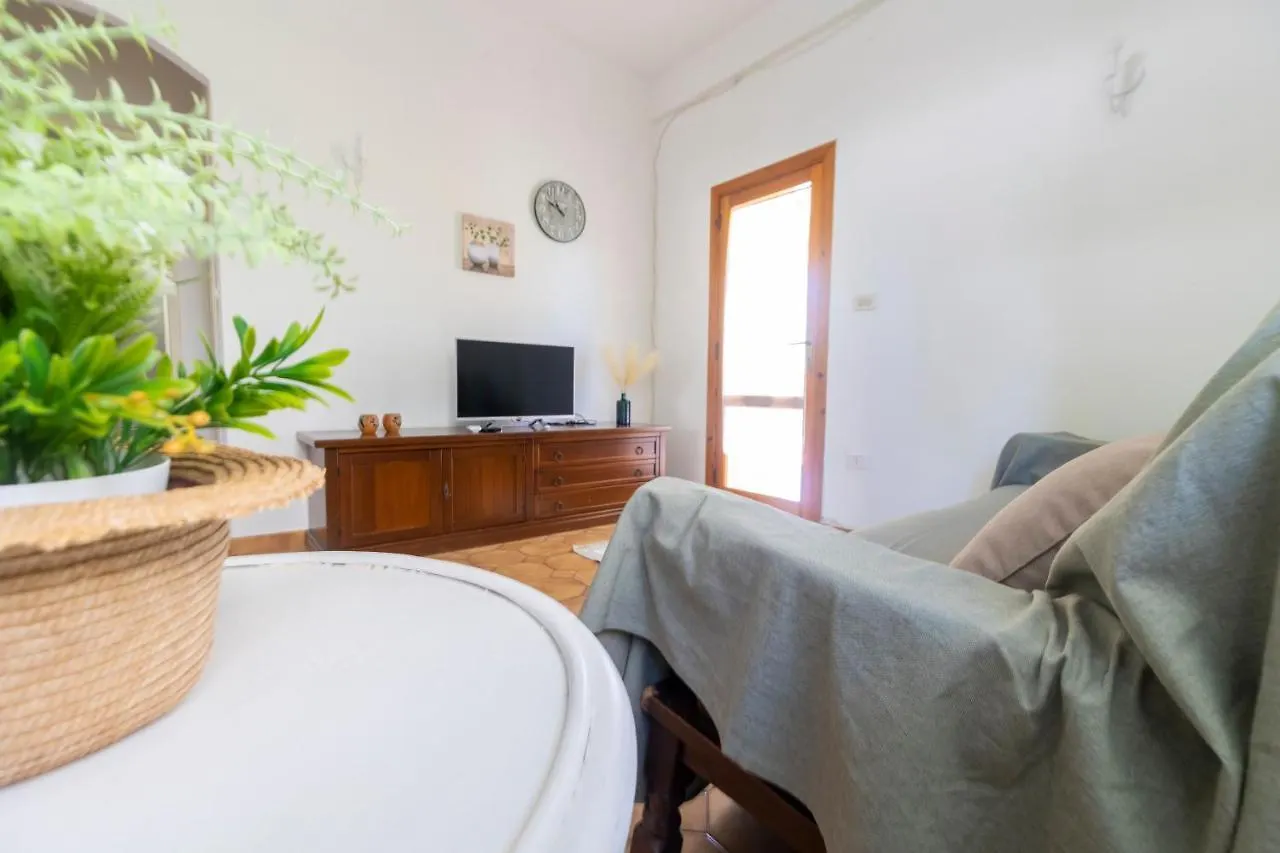 Nice To Stay, Holiday Home Fontane Bianche Italy