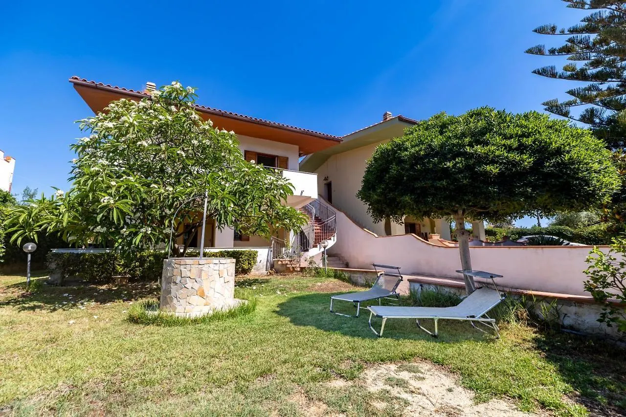 Nice To Stay, Holiday Home Fontane Bianche